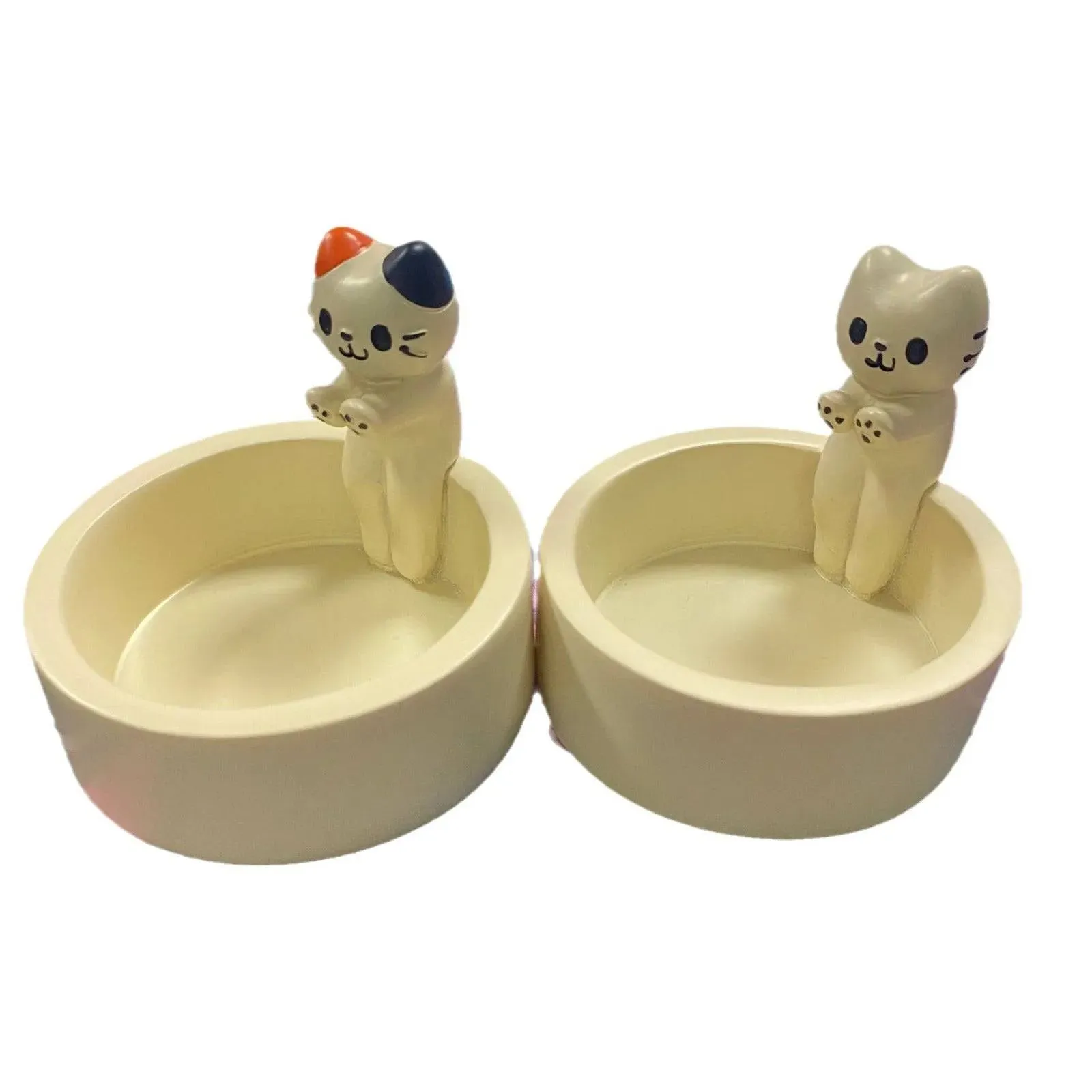 Adorable Cartoon Kitten Candle Holder