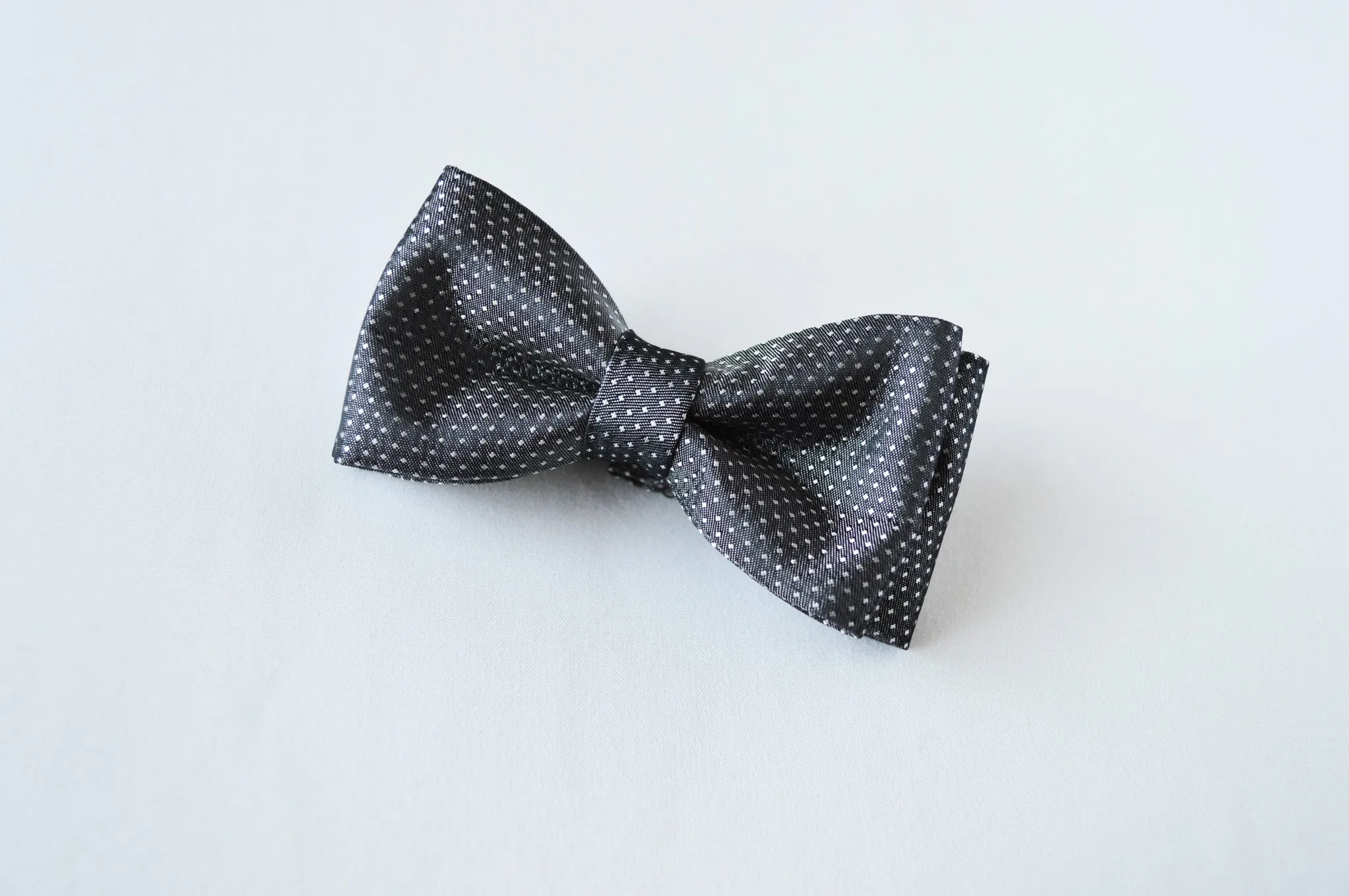 Anchor Dot Bow tie