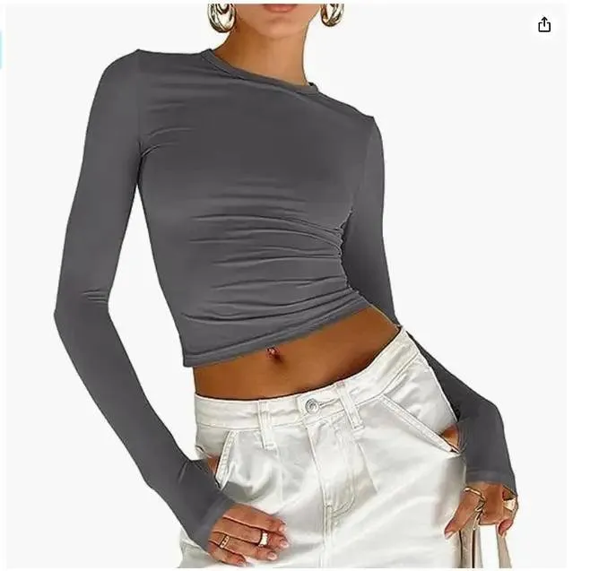 Chic Thumb Hole Crop Top: Stylish Must-Have for Women