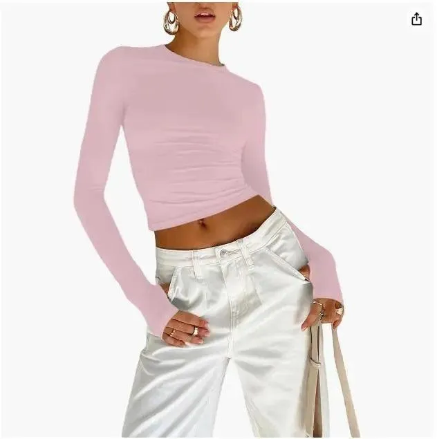 Chic Thumb Hole Crop Top: Stylish Must-Have for Women