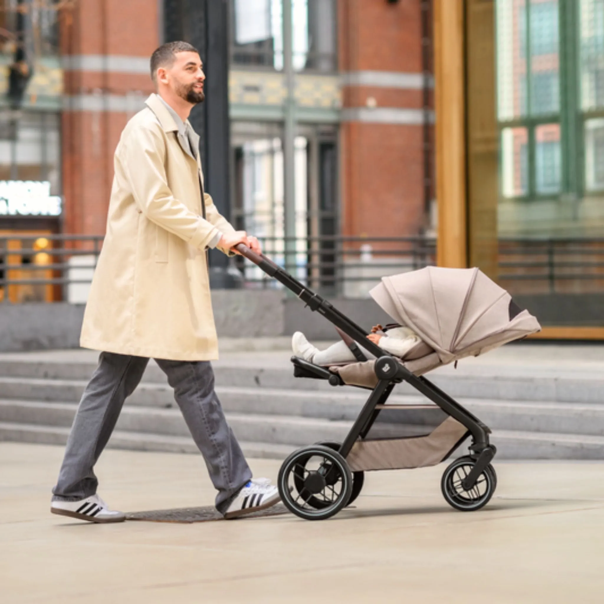 Maxi Cosi Oxford 9 Piece Complete Bundle