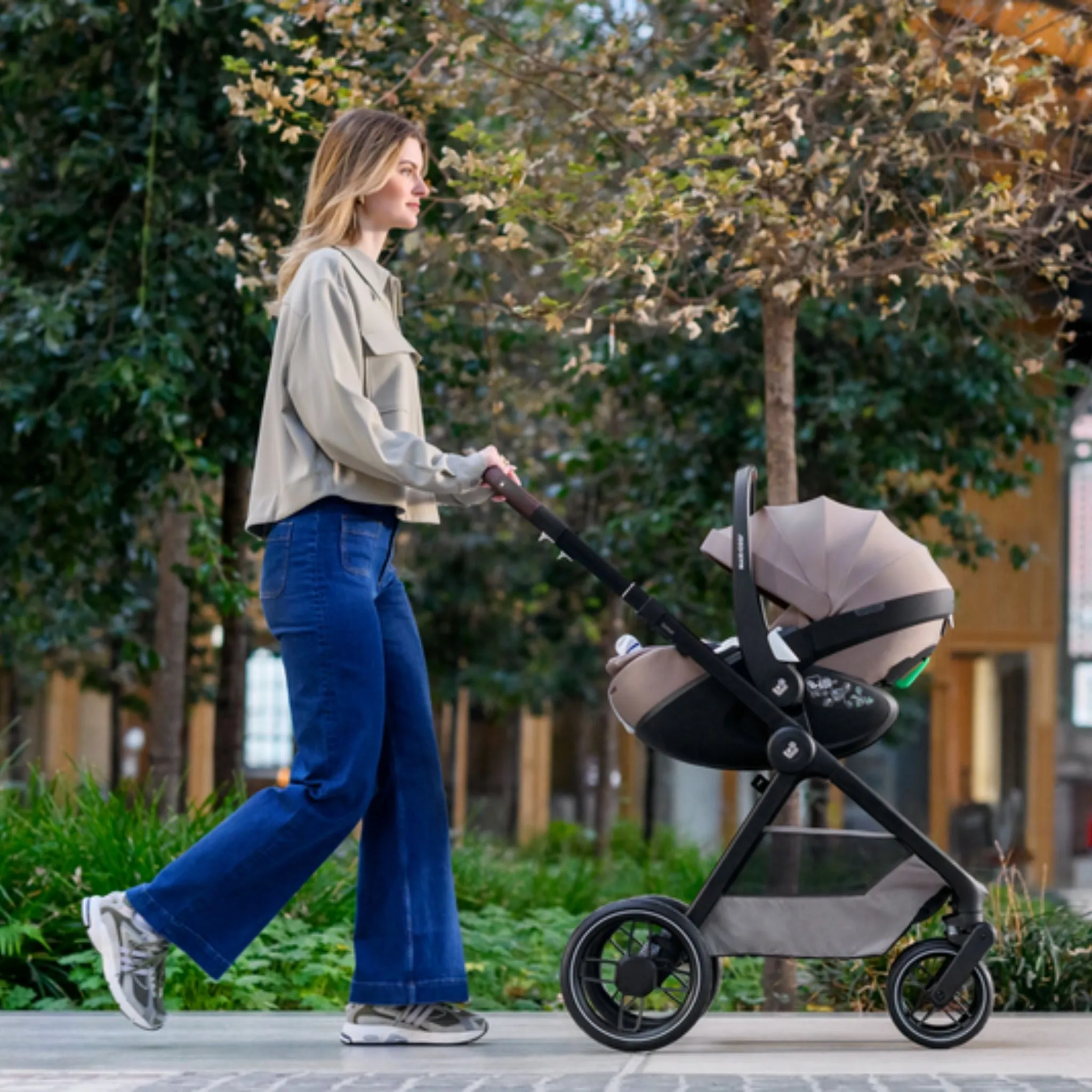 Maxi Cosi Oxford 9 Piece Complete Bundle