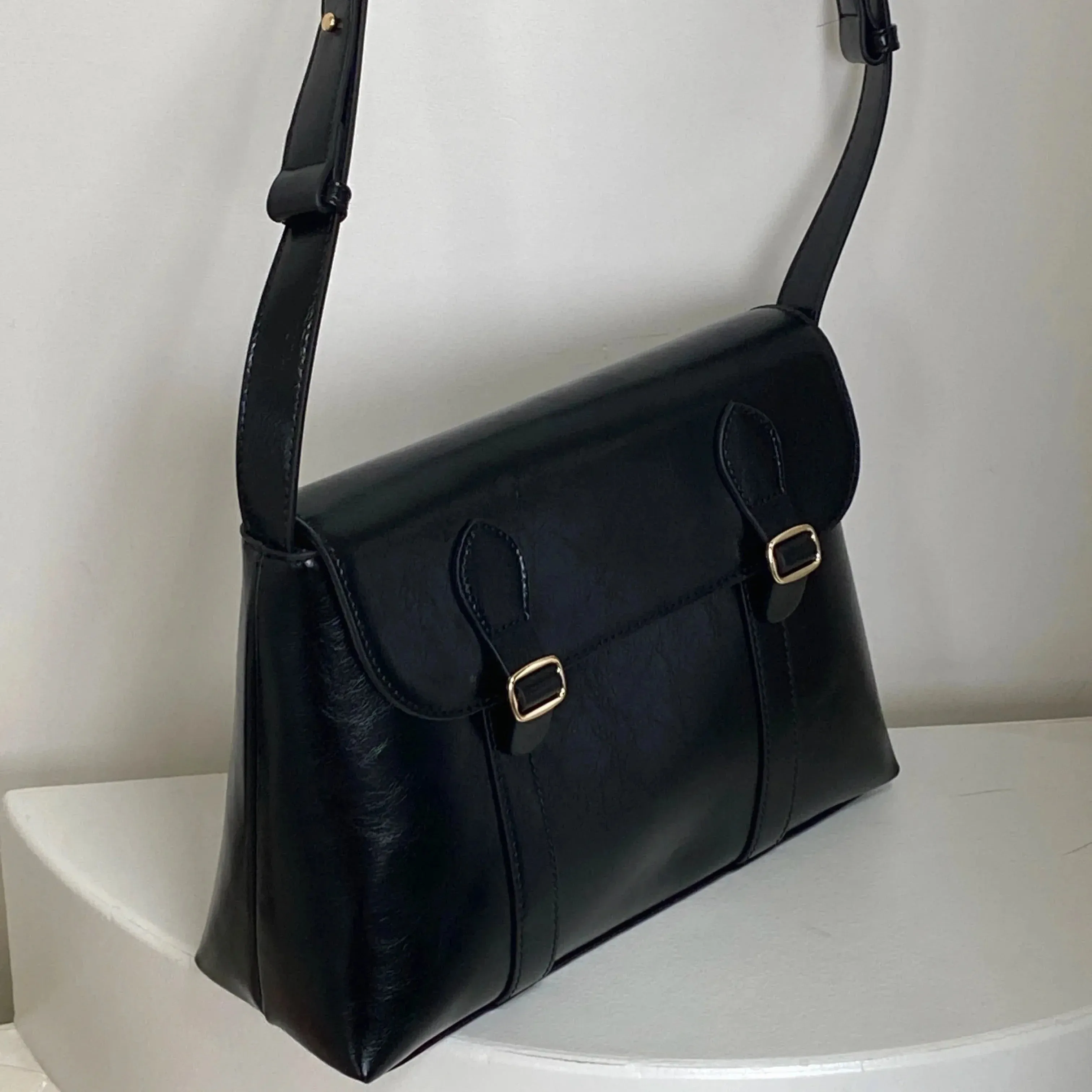 Uniwim Eliza Leather Handbag